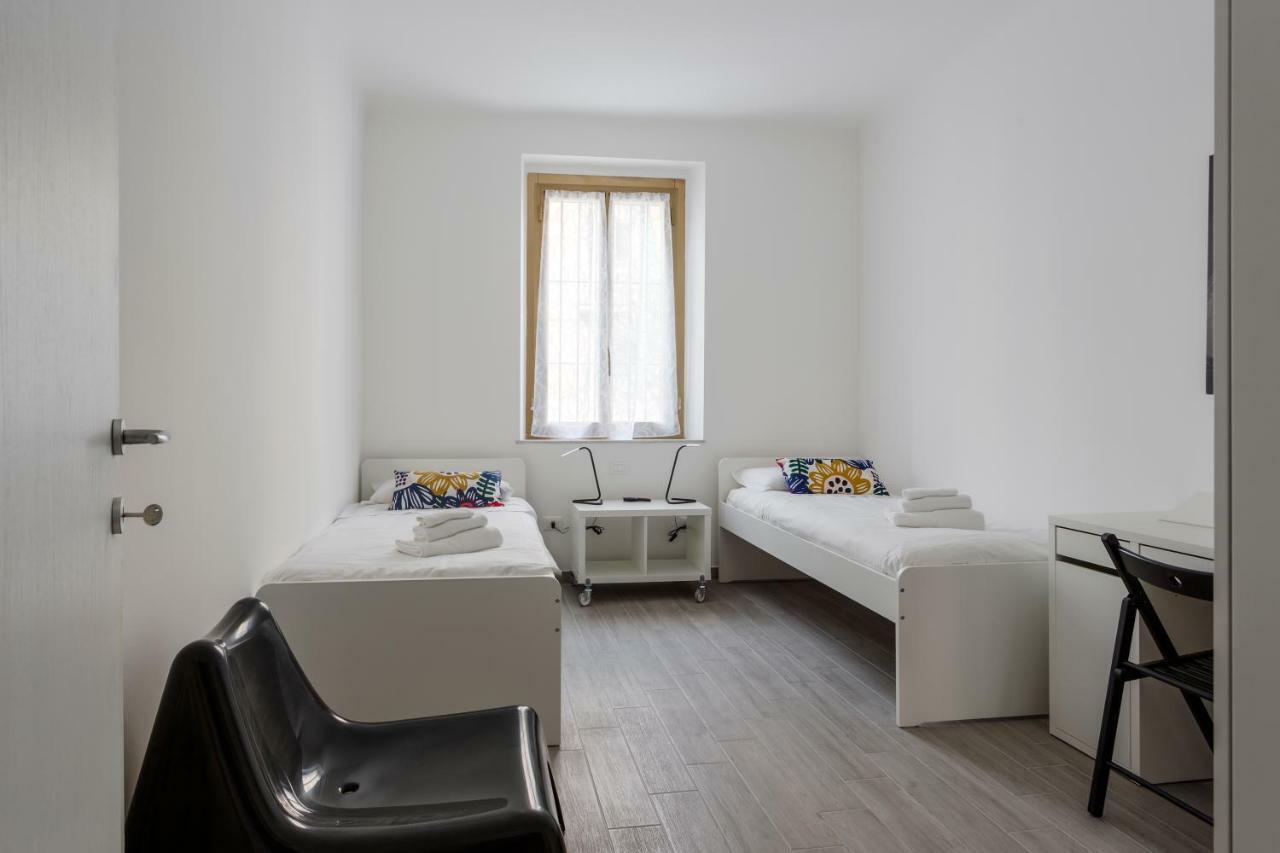 Comfortable Family Group Apartment Via Paruta Milano Exterior foto