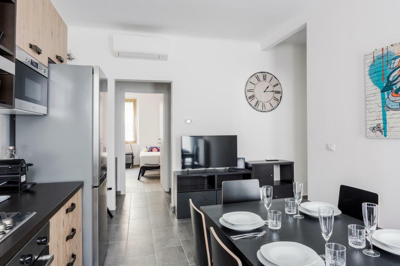 Comfortable Family Group Apartment Via Paruta Milano Exterior foto
